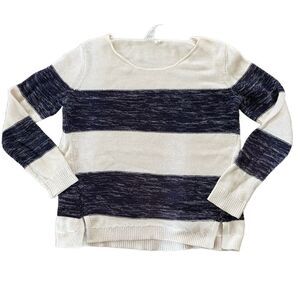 GAP Sweater Womens Size Small Blue Pullover Striped Long Sleeve Minimalist Cozy